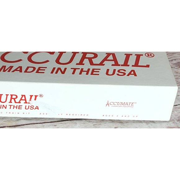 Accurate Equipped Accurail USA Made C&NW #3513 AAR 40’ Steel Box Model Train - Picture 9 of 10